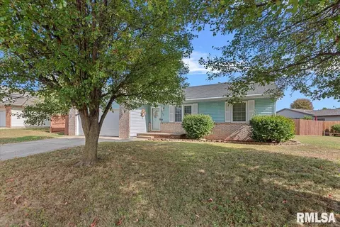 Exterior - 3100 Angelo St, Springfield, IL 62707 photo 1 of 5