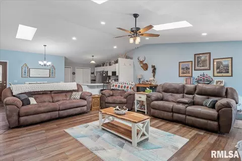 Other - 6214 Hayley Ct, Springfield, IL 62712 photo 8 of 10