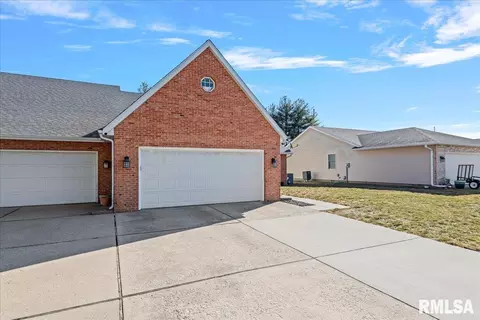 Other - 6214 Hayley Ct, Springfield, IL 62712 photo 2 of 10