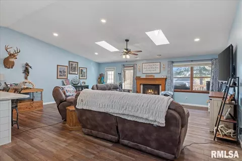 Other - 6214 Hayley Ct, Springfield, IL 62712 photo 7 of 10