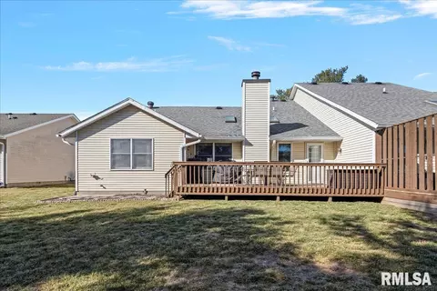 Exterior - 6214 Hayley Ct, Springfield, IL 62712 photo 4 of 6