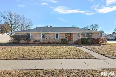 107 Collier Dr, Springfield, IL 62704