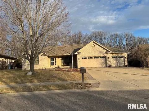 6712 Phlox Dr, Springfield, IL 62712