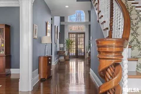 Entry Way - 3609 Melissa Dr, Springfield, IL 62711 photo 2 of 7