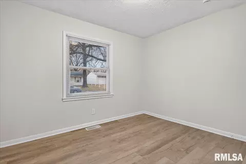 1848 Honeysuckle Ct, Springfield, IL 62703 photo 21