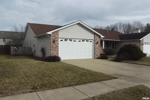 2212 Checkerberry Ln, Springfield, IL 62711