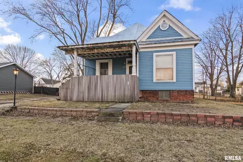 227 N Walnut, Maroa, IL 61756