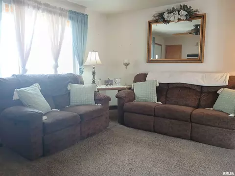 29 Melody Ln, Springfield, IL 62702 photo 8