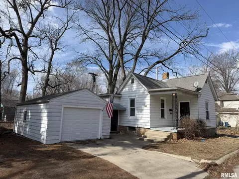 611 S Illinois St, Springfield, IL 62704