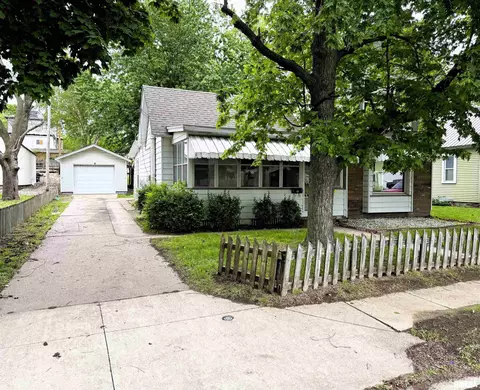 421 S Schrader St, Havana, IL 62644