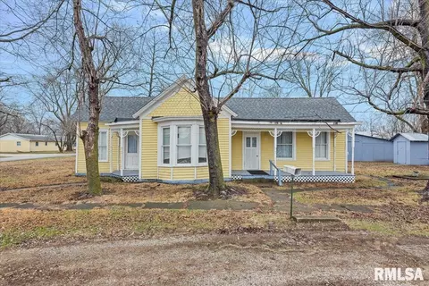 505 S Hardin St, Ashland, IL 62612