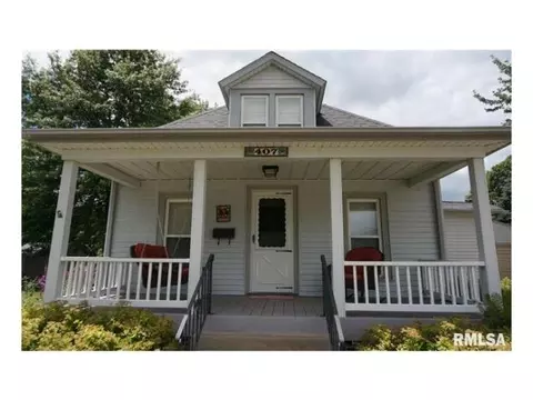407 NE 3rd Ave, Aledo, IL 61231