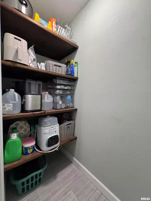 Other - 3300 Haviland Dr, Springfield, IL 62704 photo 6 of 6