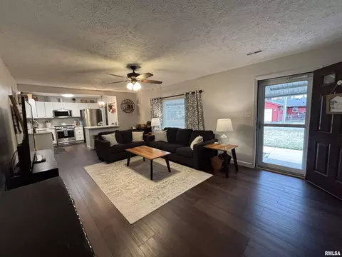 Other - 2001 Calhoun Ave, Springfield, IL 62702 photo 3 of 6