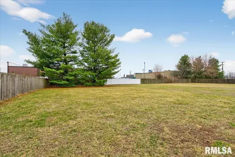 Other - 3120 Cascade Dr, Springfield, IL 62704 photo 6 of 6