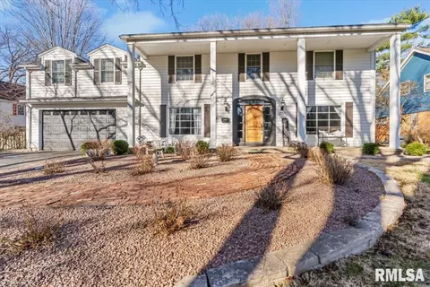 1709 Outer Park Dr, Springfield, IL 62704