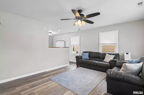 Other - 2314 Ramsey Ave, Springfield, IL 62702 photo 3 of 10