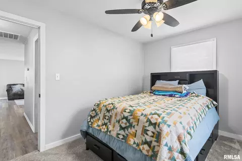 Bedroom - 2314 Ramsey Ave, Springfield, IL 62702 photo 6 of 7