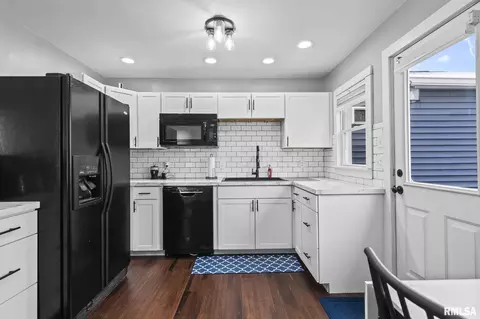 Kitchen - 2314 Ramsey Ave, Springfield, IL 62702 photo 2 of 2