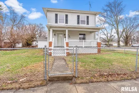 1529 Edwards St, Springfield, IL 62703
