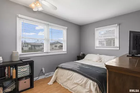 Bedroom - 2264 Eleanor Ave, Springfield, IL 62702 photo 1 of 12