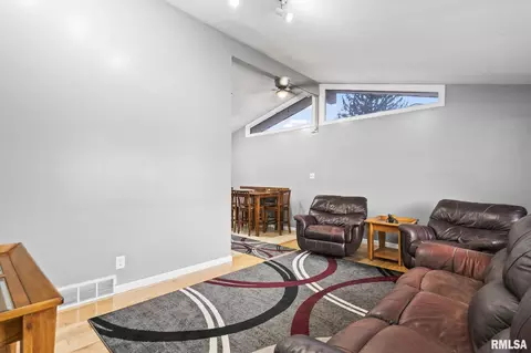 Other - 2264 Eleanor Ave, Springfield, IL 62702 photo 3 of 15