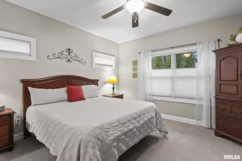 Bedroom - 2216 Charlack Ave, Springfield, IL 62704 photo 1 of 9