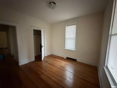 Bedroom - 1101 N Walnut St, Springfield, IL 62702 photo 3 of 3