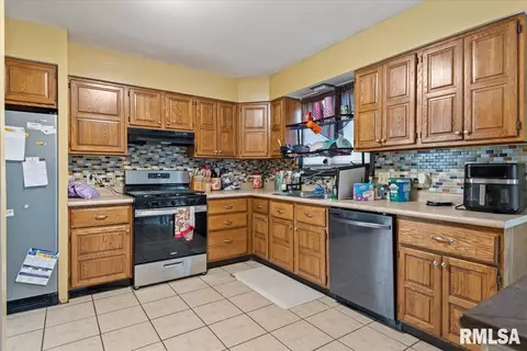 27 Skyview Dr, Springfield, IL 62702 photo 9