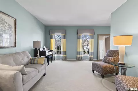 Living - 3400 Briana Dr, Springfield, IL 62711 photo 1 of 3