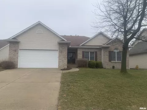 4117 Gaskell Dr, Springfield, IL 62711 photo 2