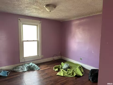Bedroom - 1037 N Wesley St, Springfield, IL 62702 photo 5 of 6