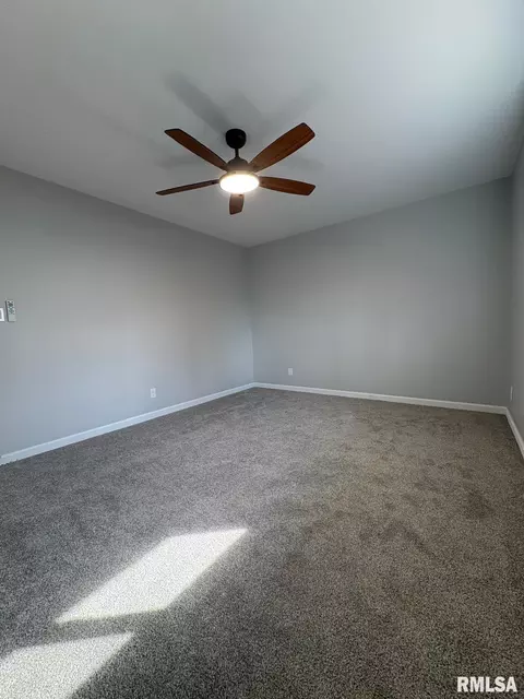 Bedroom - 29 Andover Dr, Springfield, IL 62704 photo 8 of 8