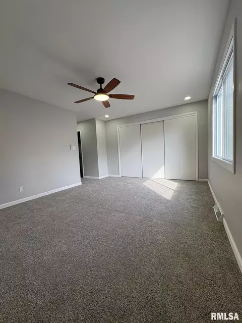 Bedroom - 29 Andover Dr, Springfield, IL 62704 photo 3 of 8