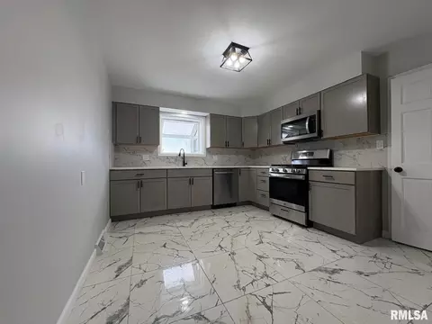 Other - 29 Andover Dr, Springfield, IL 62704 photo 2 of 14
