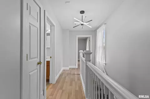 1129 N 5th St, Springfield, IL 62702 photo 15