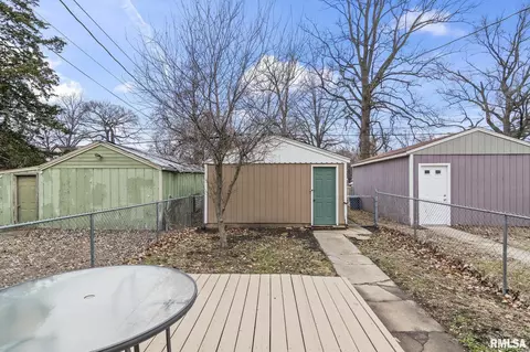 1129 N 5th St, Springfield, IL 62702 photo 28