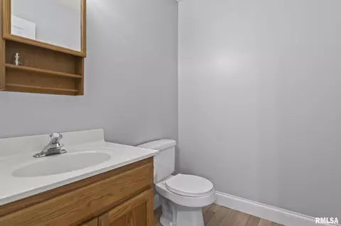 1129 N 5th St, Springfield, IL 62702 photo 26