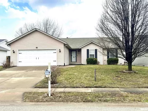 2709 Carl Prairie Dr, Springfield, IL 62703