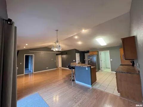 2709 Carl Prairie Dr, Springfield, IL 62703 photo 15