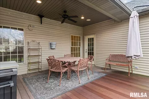 Exterior - 1705 Interlacken Rd, Springfield, IL 62704 photo 4 of 7