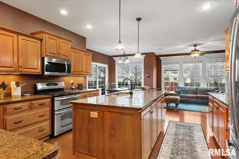 Kitchen - 1705 Interlacken Rd, Springfield, IL 62704 photo 2 of 3