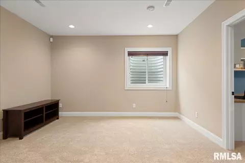 Bedroom - 1705 Interlacken Rd, Springfield, IL 62704 photo 8 of 8