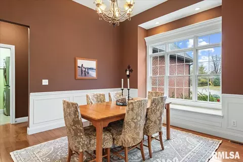 Dining - 1705 Interlacken Rd, Springfield, IL 62704 photo 2 of 2