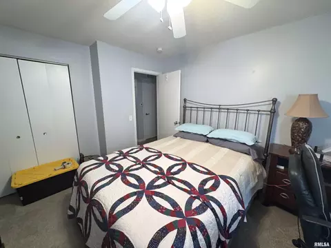 Bedroom - 128 Volare Ln, Springfield, IL 62703 photo 1 of 4