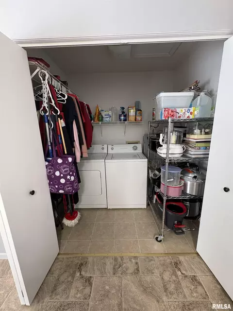 Other - 128 Volare Ln, Springfield, IL 62703 photo 1 of 2