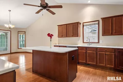 Kitchen - 5404 Jaeger Dr, Springfield, IL 62711 photo 1 of 1