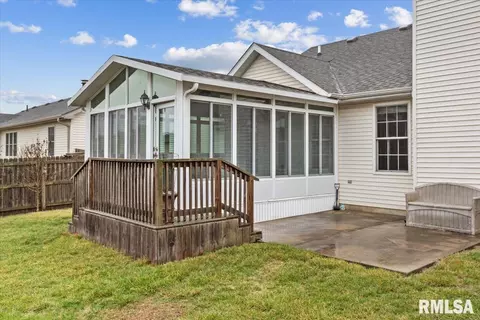 Exterior - 5404 Jaeger Dr, Springfield, IL 62711 photo 2 of 3