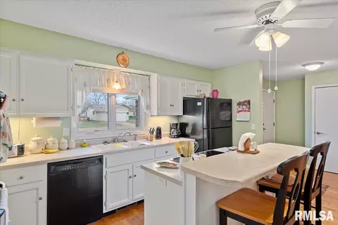 17 Hollybrook Dr, Springfield, IL 62705 photo 15