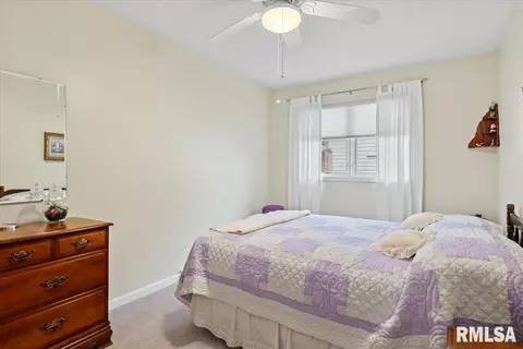 17 Hollybrook Dr, Springfield, IL 62705 photo 28